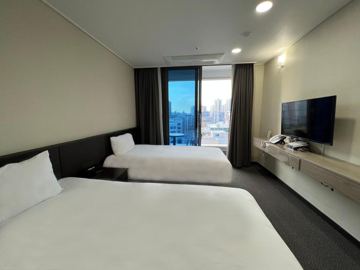 Incheon Rivieraverium Hotel Eksteriør bilde